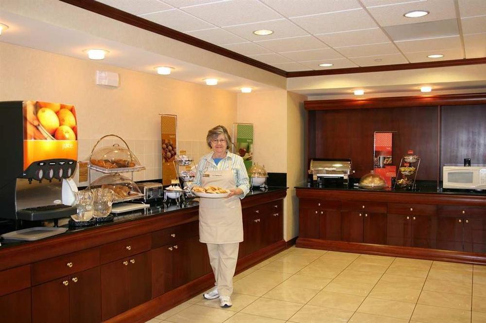 Hampton Inn Wichita Falls-Sikes Senter Mall Étterem fotó