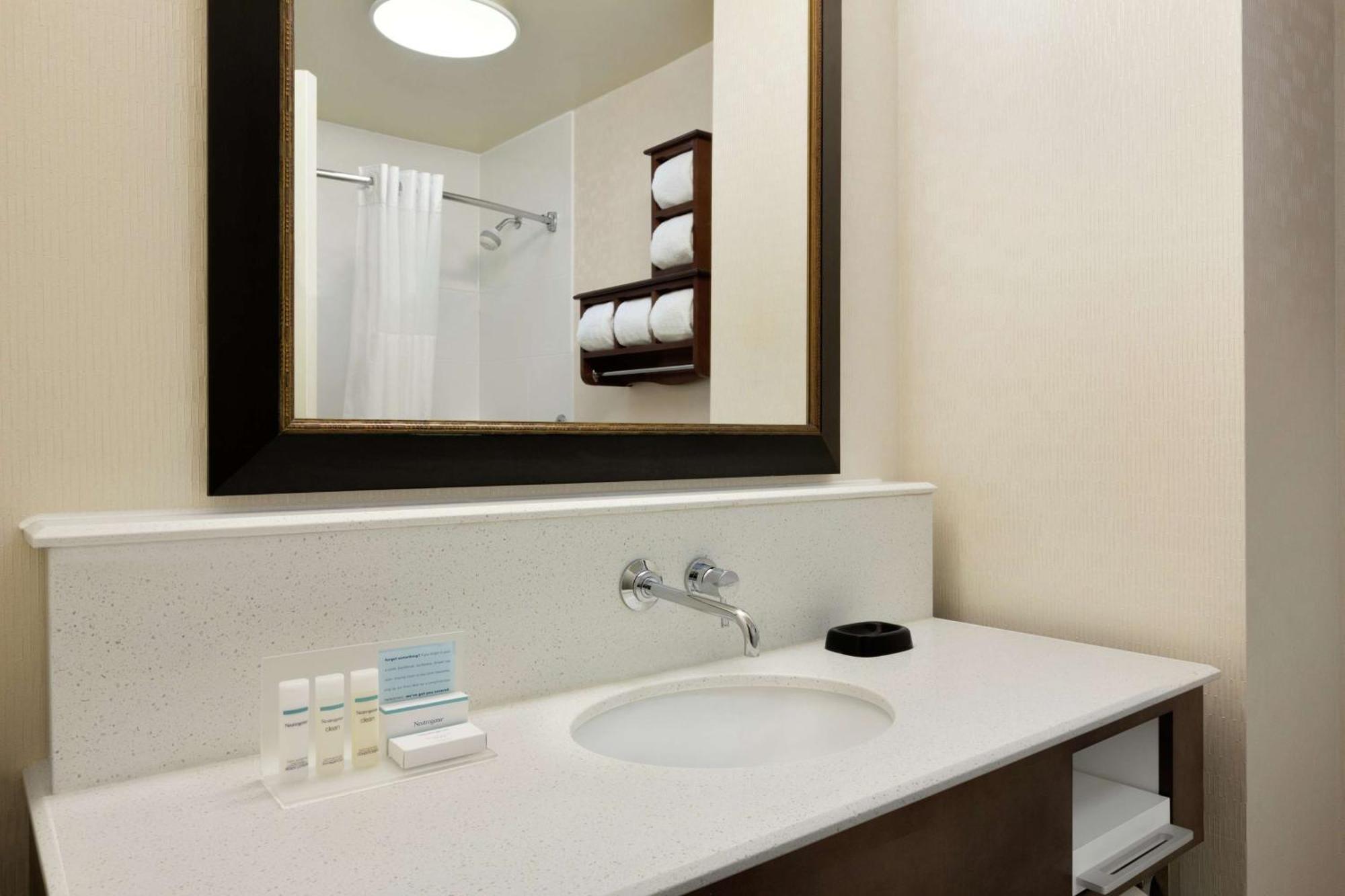 Hampton Inn Wichita Falls-Sikes Senter Mall Kültér fotó