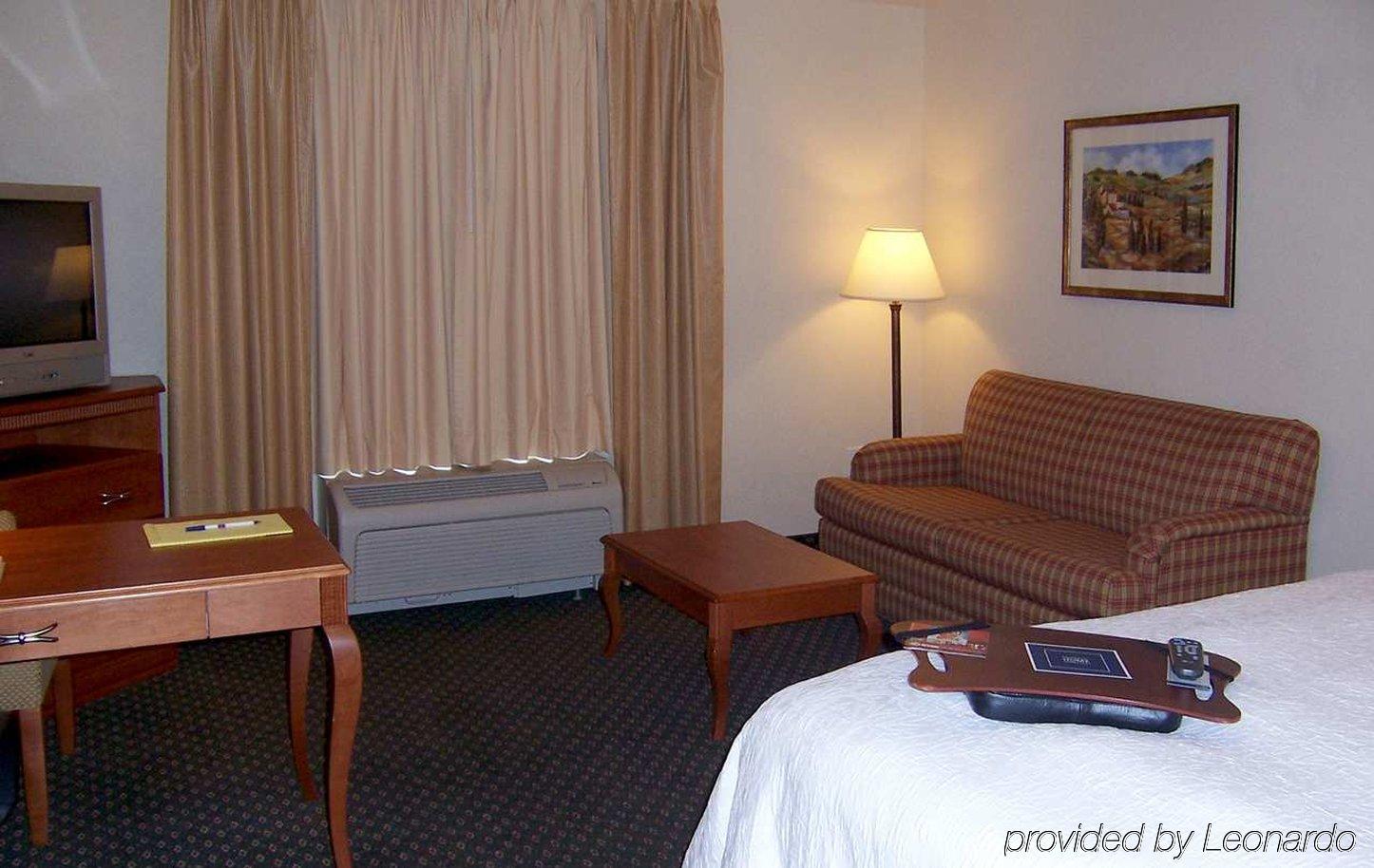 Hampton Inn Wichita Falls-Sikes Senter Mall Szoba fotó