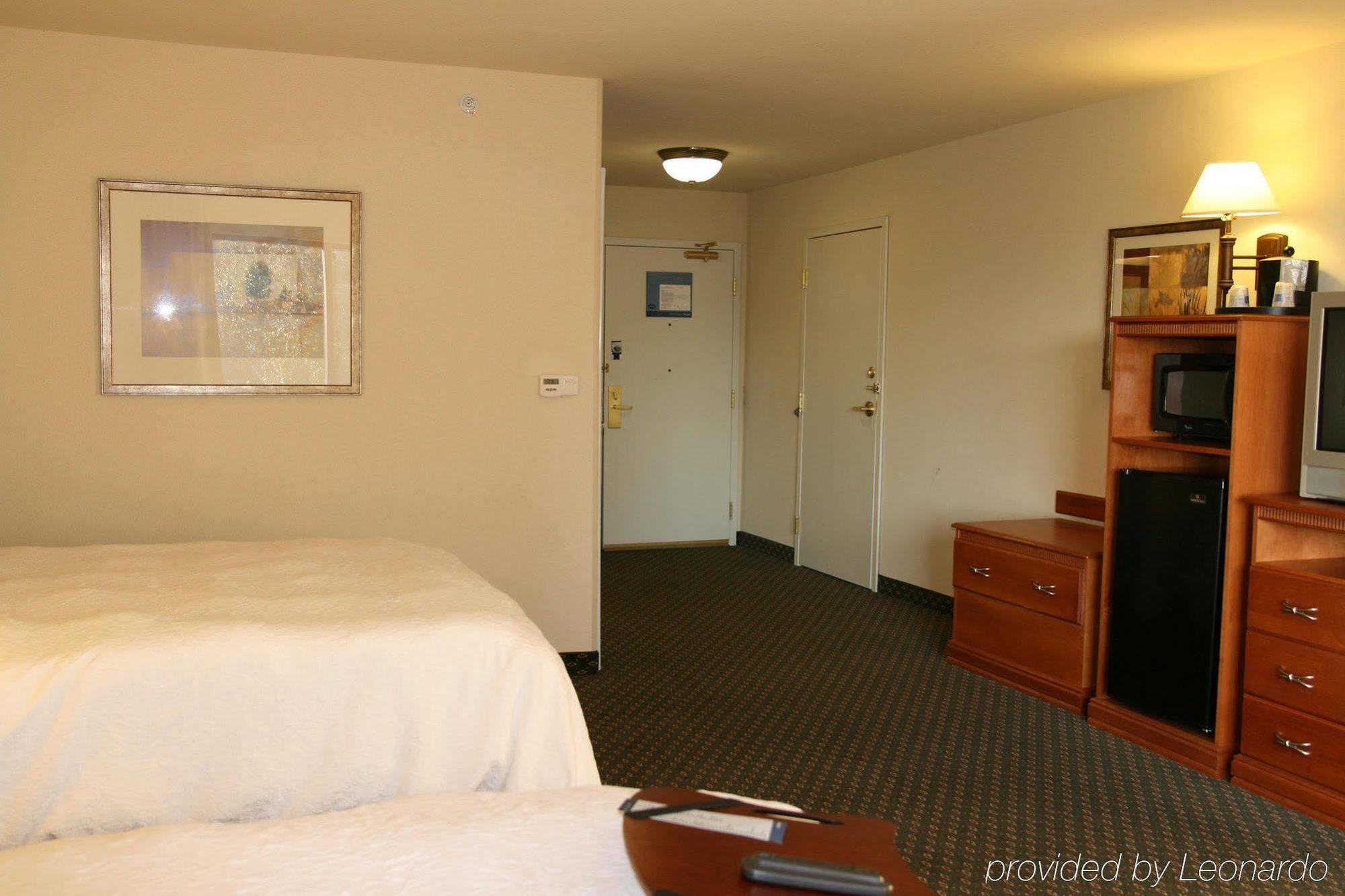 Hampton Inn Wichita Falls-Sikes Senter Mall Szoba fotó