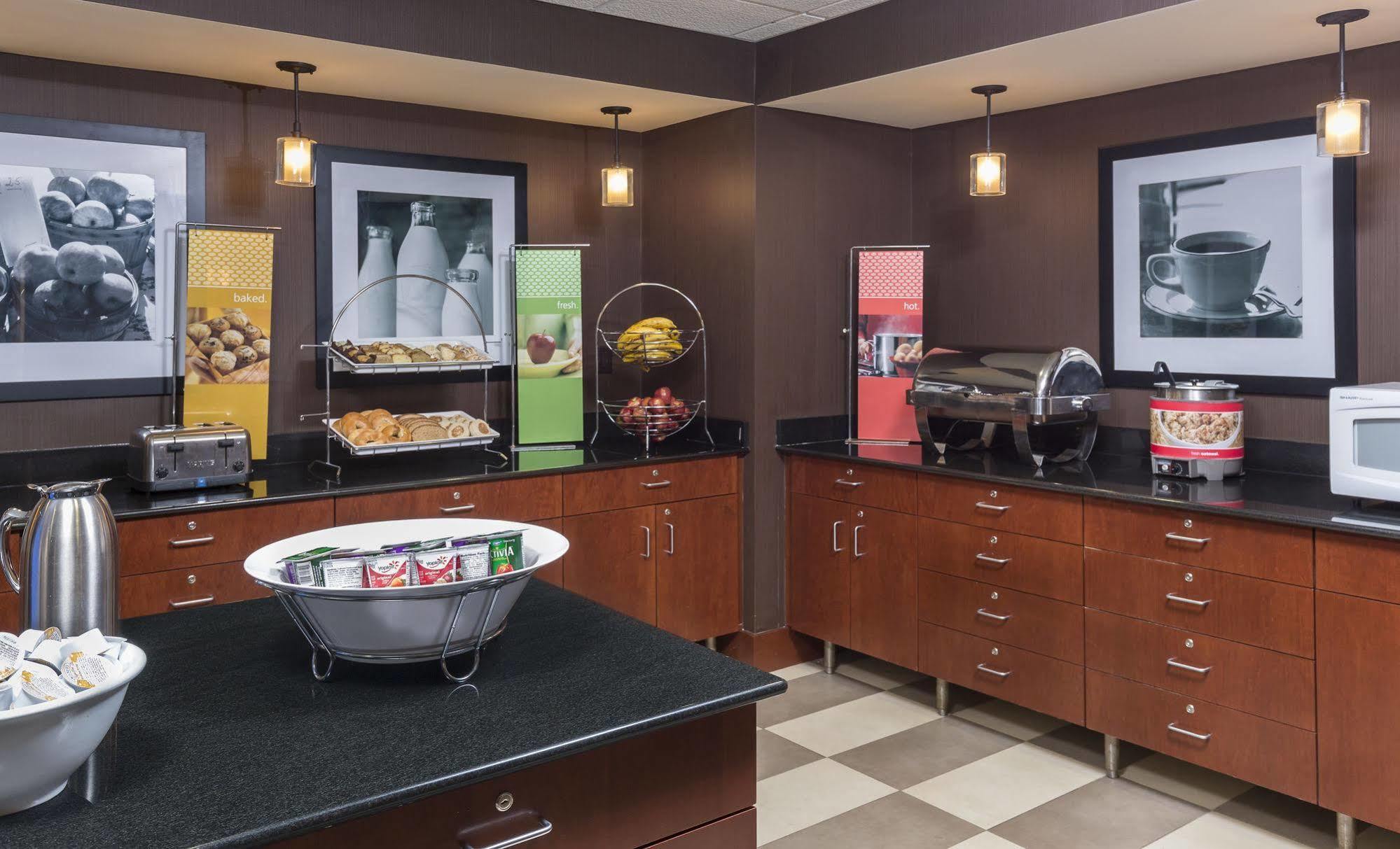 Hampton Inn Wichita Falls-Sikes Senter Mall Kültér fotó