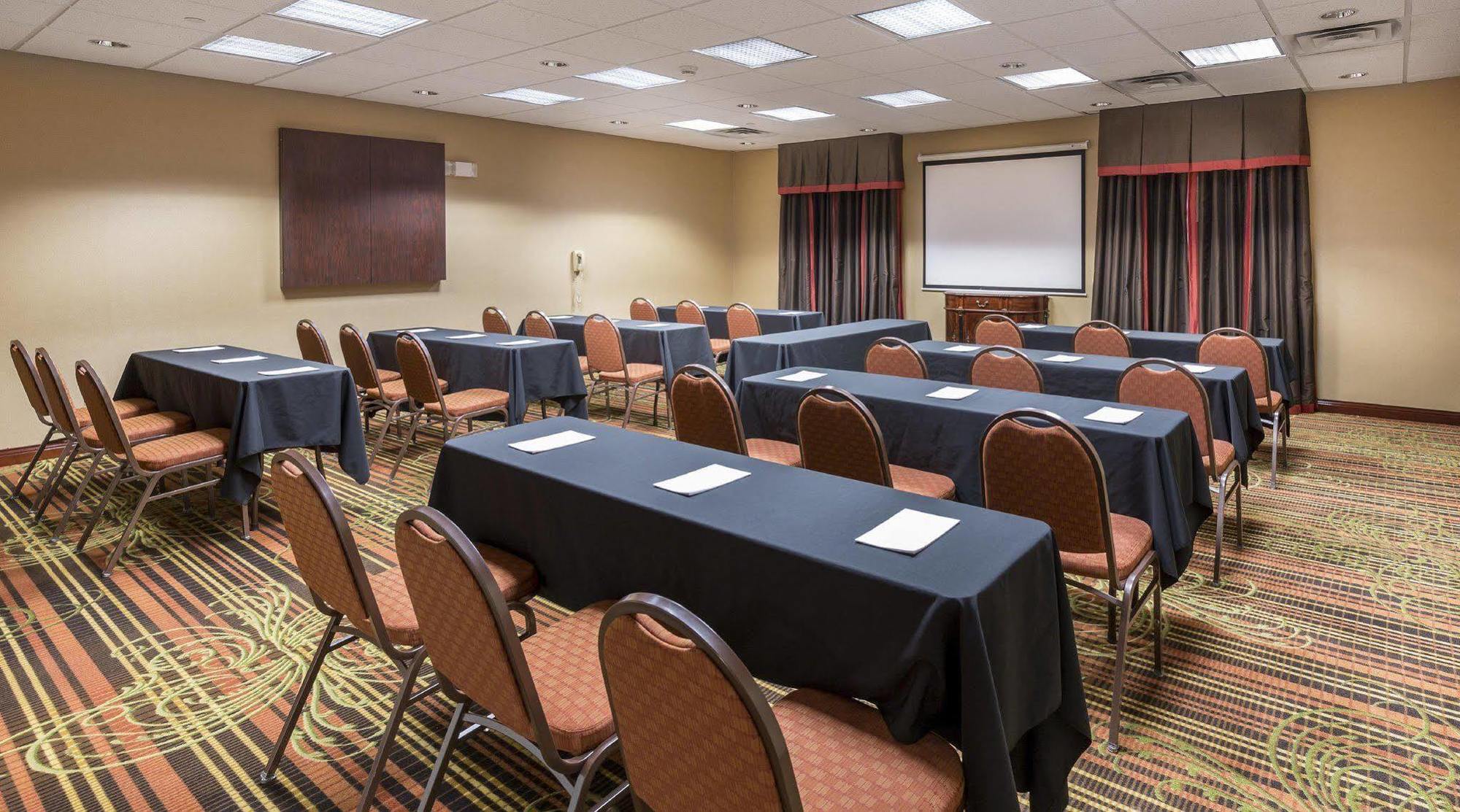 Hampton Inn Wichita Falls-Sikes Senter Mall Kültér fotó