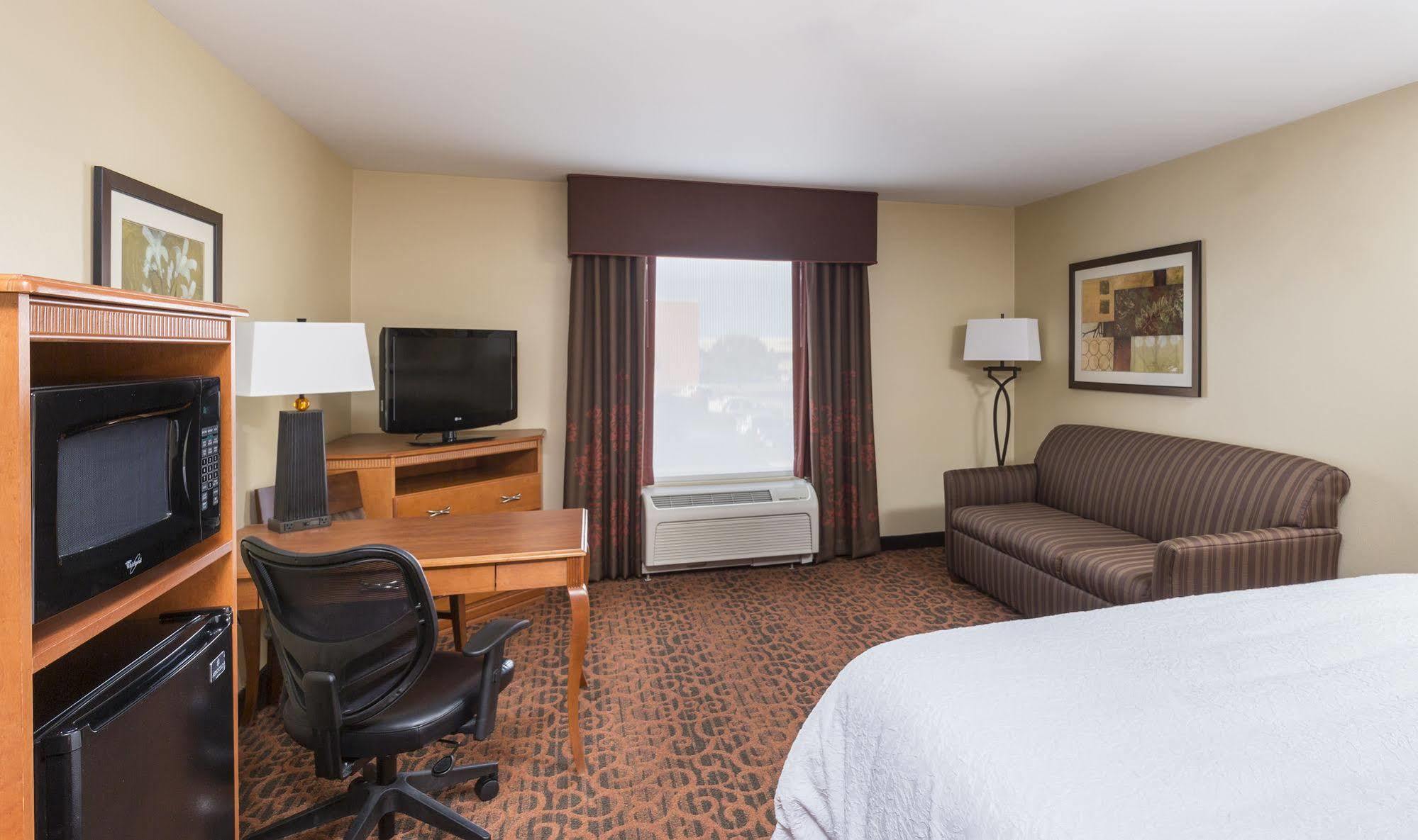 Hampton Inn Wichita Falls-Sikes Senter Mall Kültér fotó